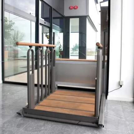 Plataforma elevadora vertical convertible en escalera Adapto
